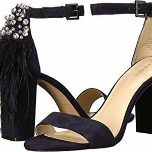 nine west chunky heel sandal